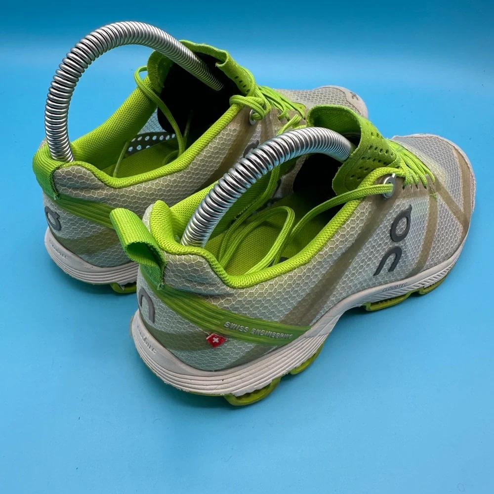 On Running vibrant lime